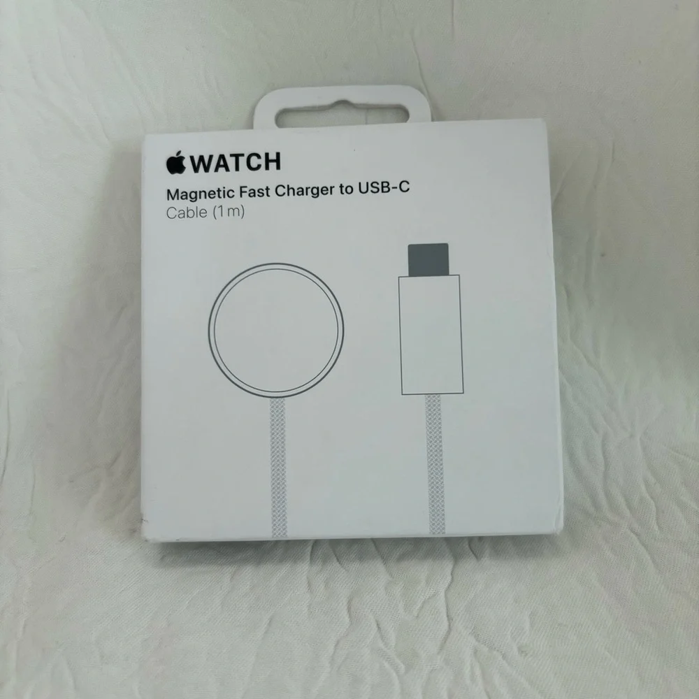 Apple Magnetic Charger with USB-C Cable. NEW